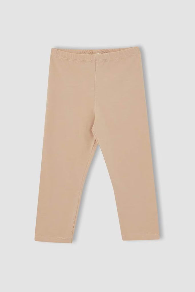 [V7464A6BG26] ليجن كابري بناتي بيزك (7 - 8 year)