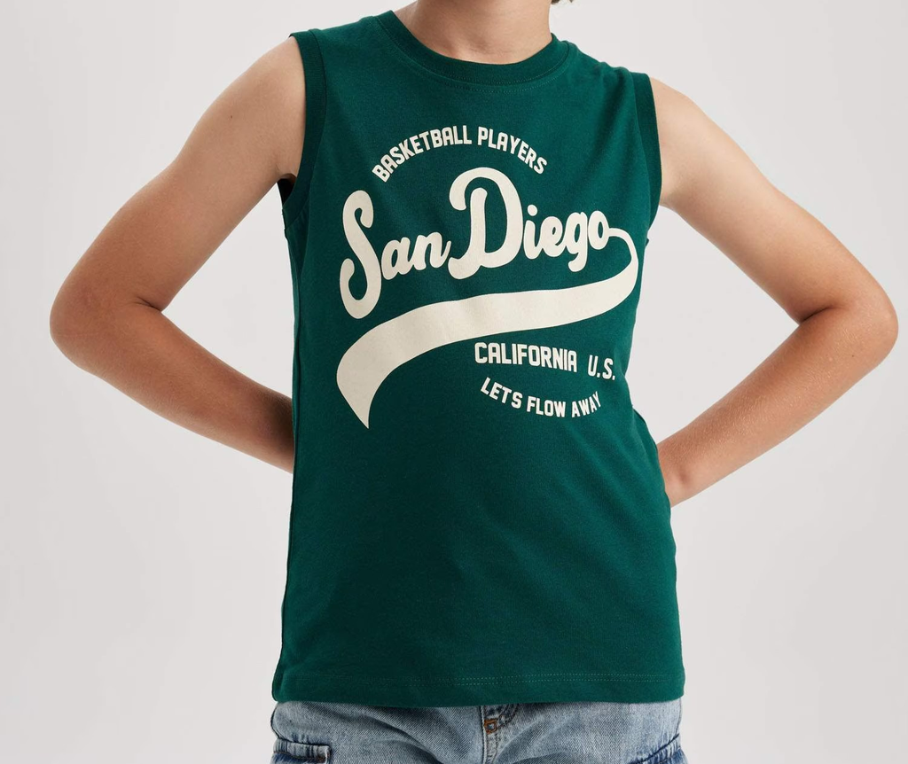 تي شيرت اولادي بدون كم برقبة مستديرة