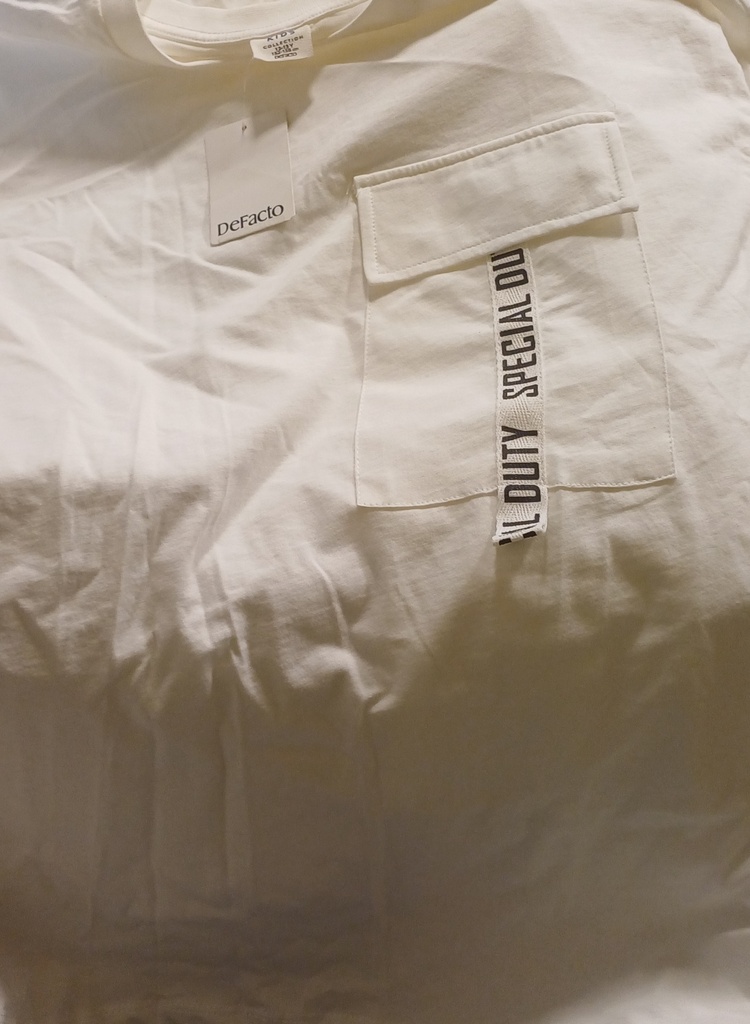 تي شيرت بنص كم **