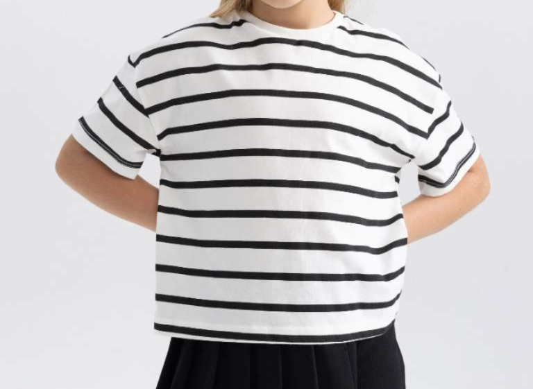 [B0778A8BK81] تي شيرت كروب اسود بناتي (5 - 6 year)