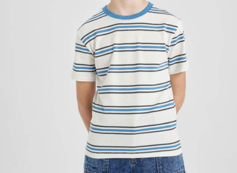 [B6156A8ER105] تيشيرت مخطط اولادي نص كم برقبة مستديرة ** (7 - 8 year)