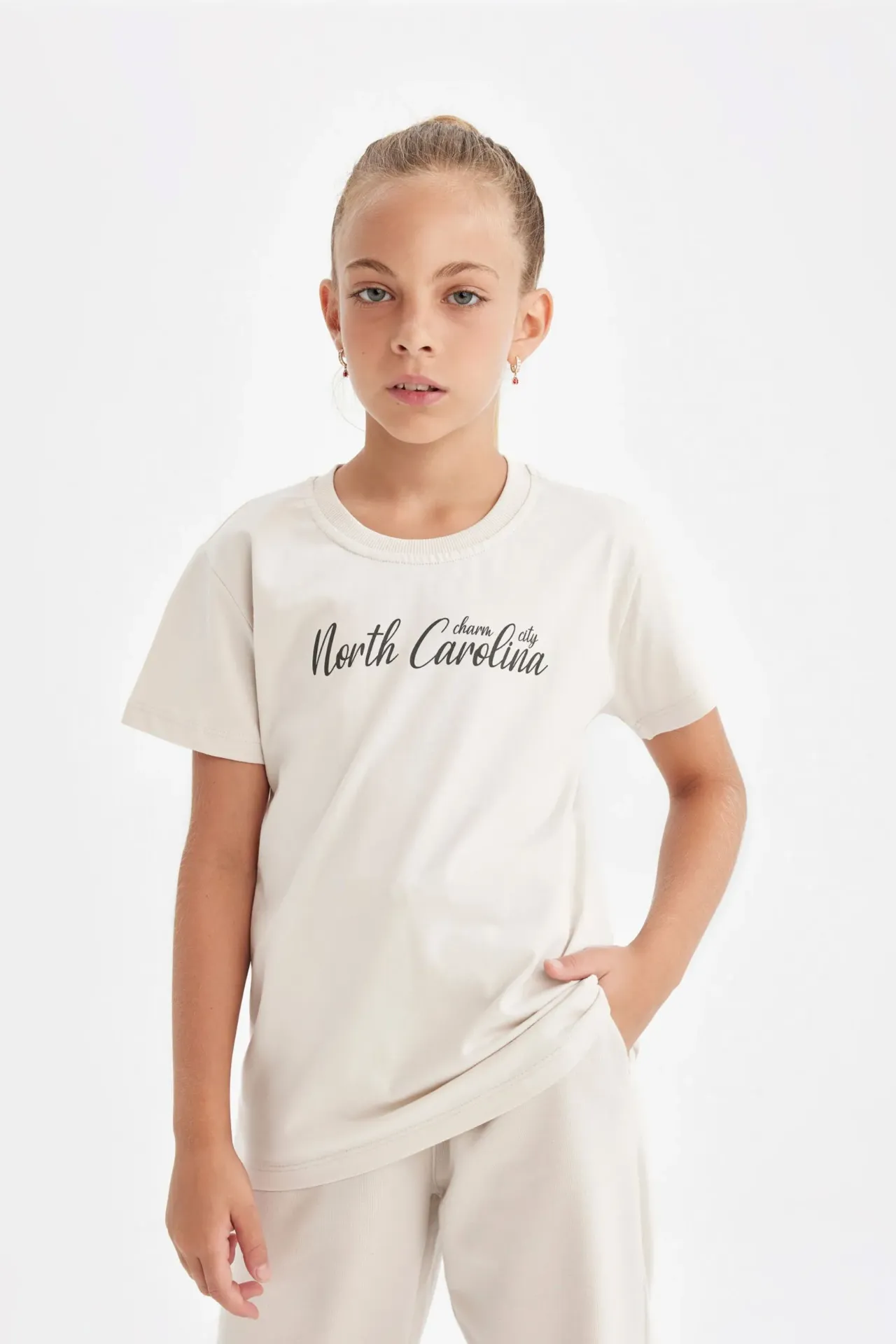 تيشيرت بناتي نص كم