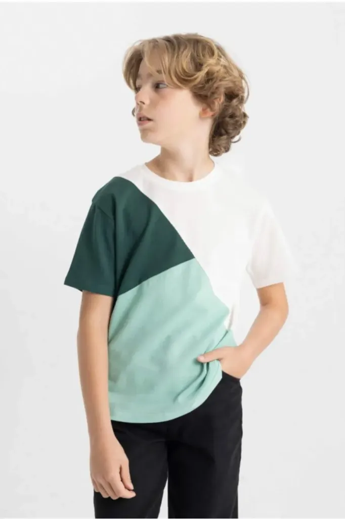 [c4900a8er105] تي شيرت بنص كم (9 - 10 year)