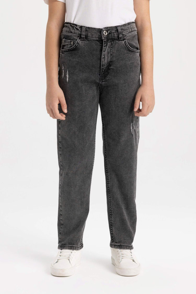بنطلون جينز اولادي قصة مستقيمة 