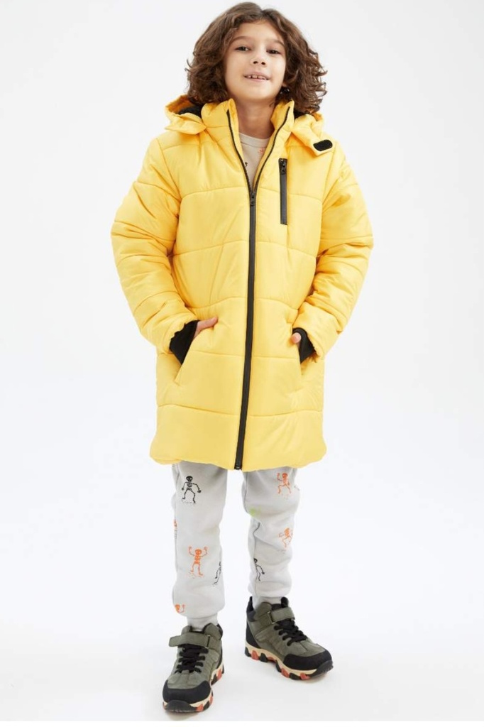 [Y9355A6YL201] جاكيت بامب بكابيشون ببطانة فرو (8 - 9 year)