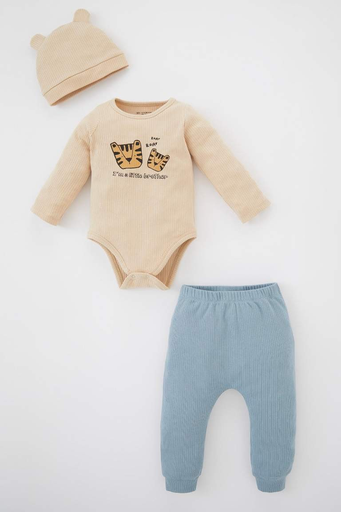 [Z6936A2BG287] طقم اولادي مضلع - 3 قطع (0 - 3 month)